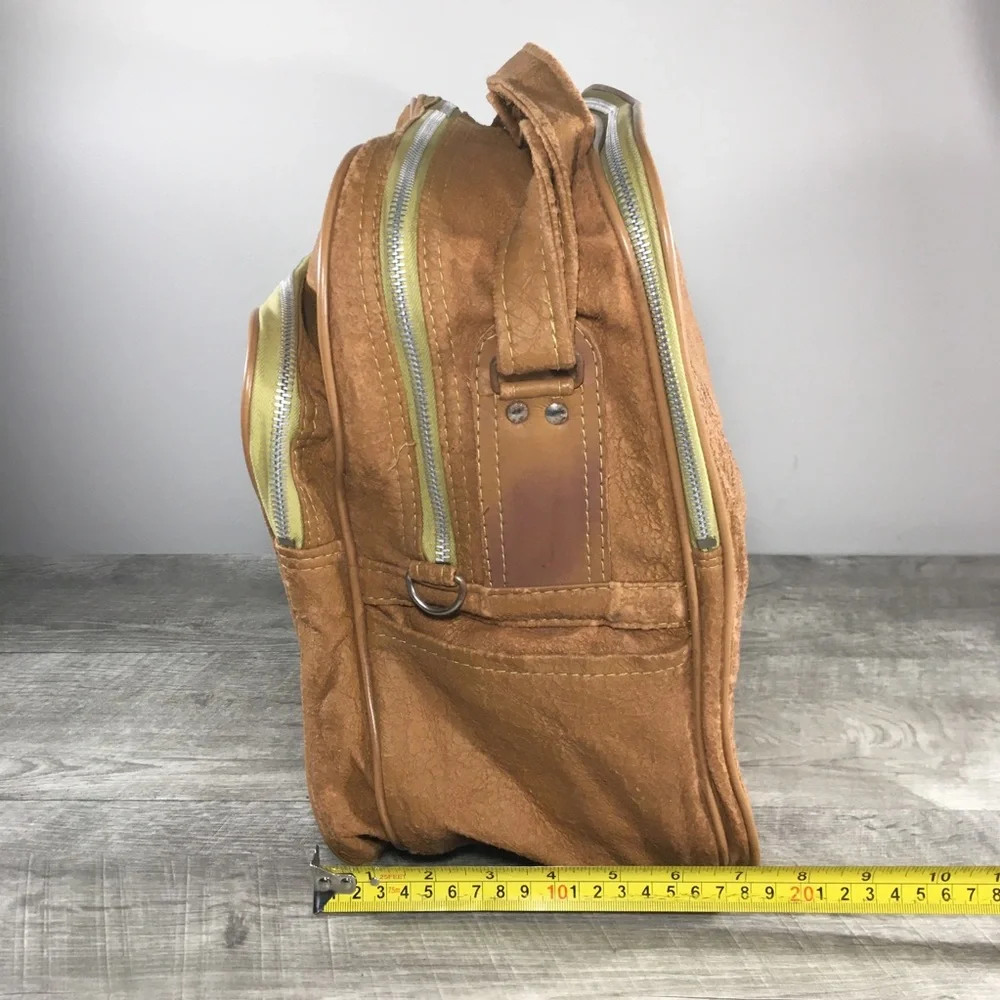 Vintage Nike Pinwheel Faux Leather Bag Duffle Travel Overnight Weekender Gym